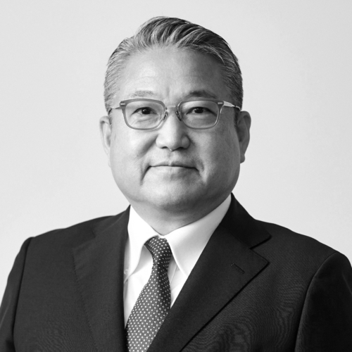 Makoto-Uchiyama-nb
